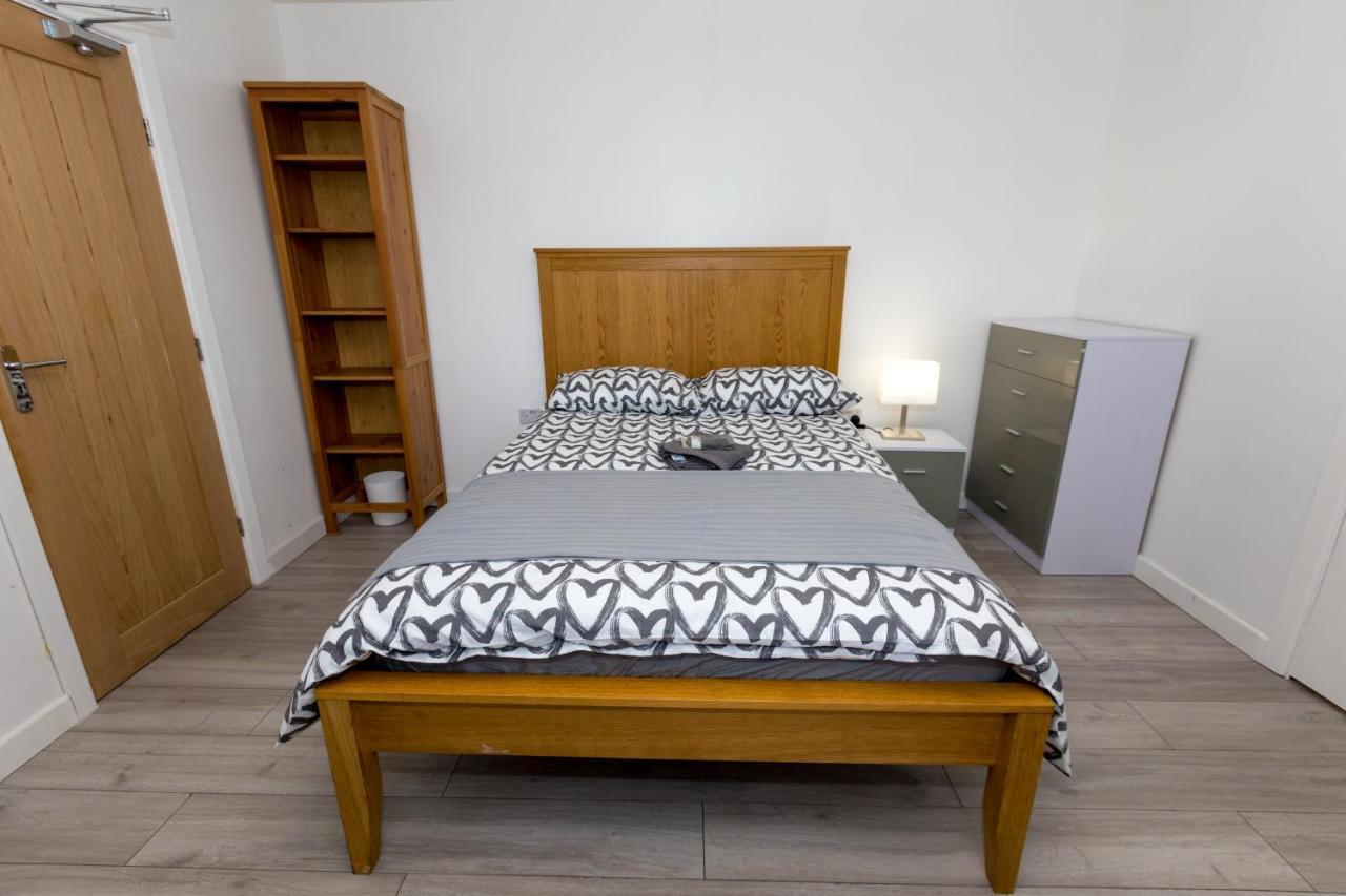 Comfortable Stay In Shirley, Solihull - Room-2 Exteriör bild