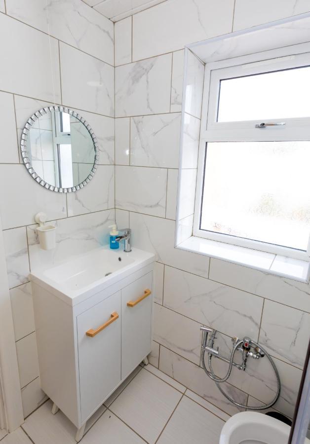 Comfortable Stay In Shirley, Solihull - Room-2 Exteriör bild