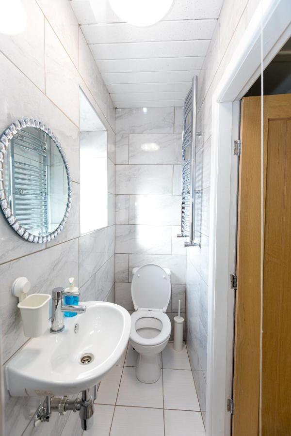 Comfortable Stay In Shirley, Solihull - Room-2 Exteriör bild