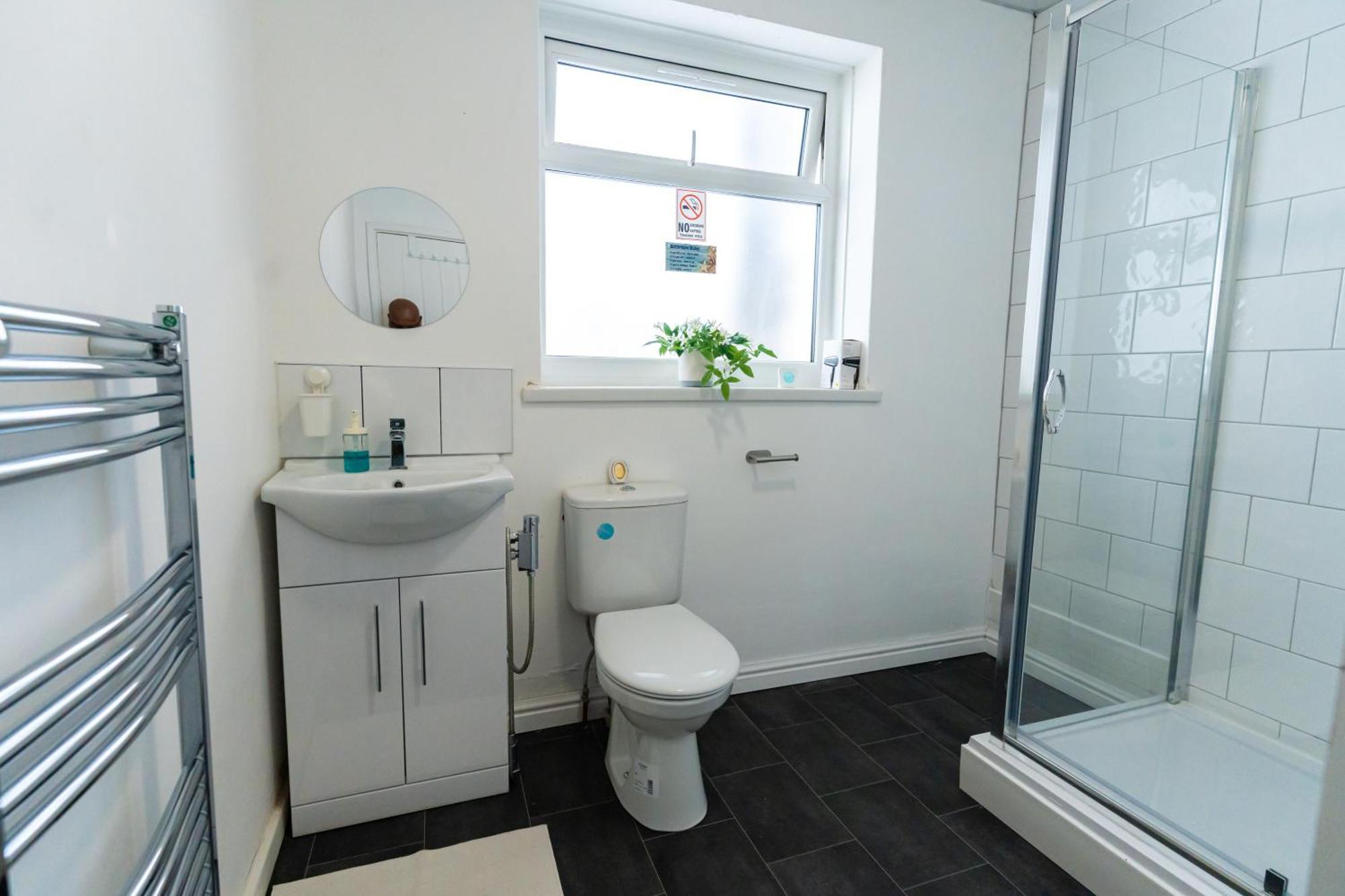 Comfortable Stay In Shirley, Solihull - Room-2 Exteriör bild